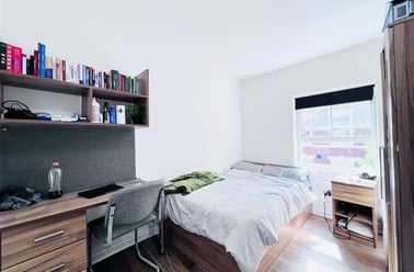 Broad Street, Hockley, Nottingham - Image 2